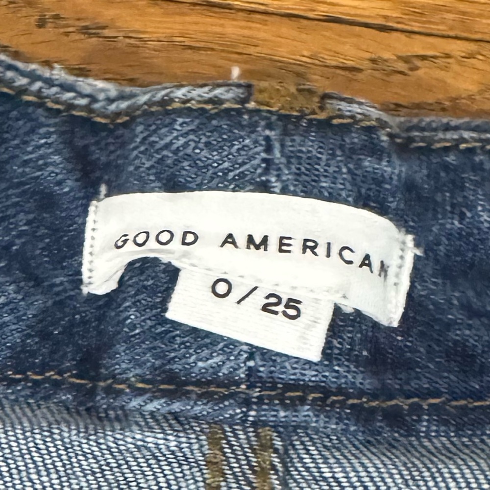 Good American High-Rise Wide-Leg Jeans - Picture 2 of 7